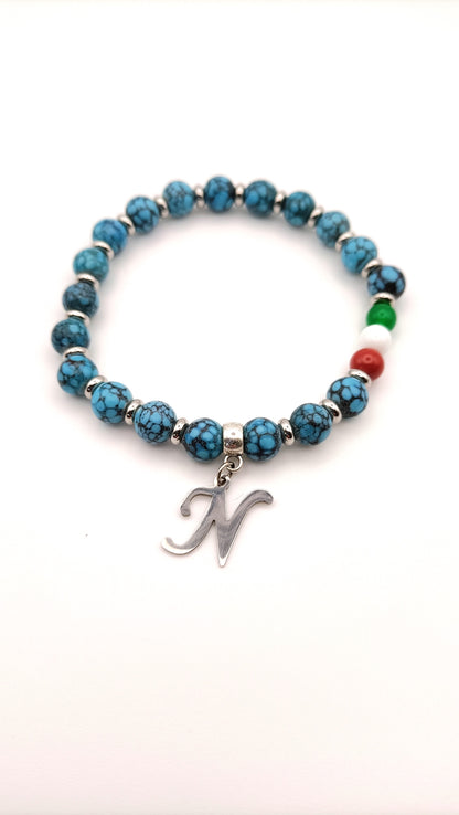 Collezione Azzurra Bracciale Artigianale con Perle Azzurre e Ciondolo "N"