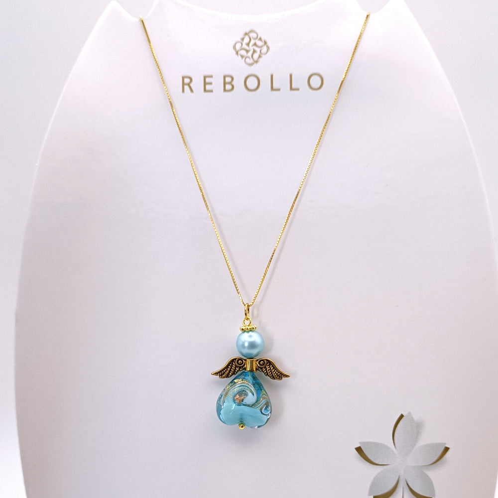Collana con angelo celeste in vetro di Murano Rebollo, in vendita su ungioielloperte